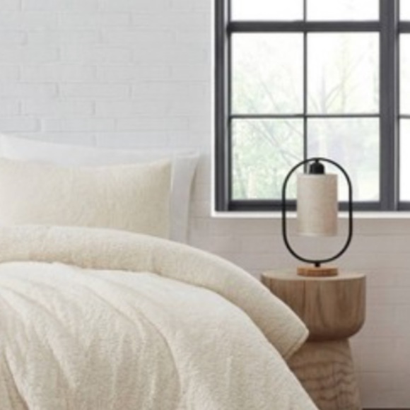 Bed Bath & Beyond Bedding King Sherpa Reversible Comforter Coconut